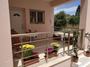 Giorgos Studio, Agios Nikolaos